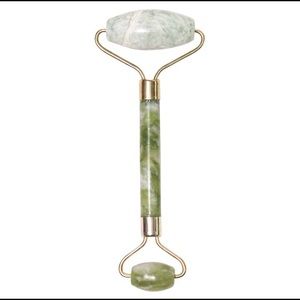 NWOT Jade Roller | FabFitFun